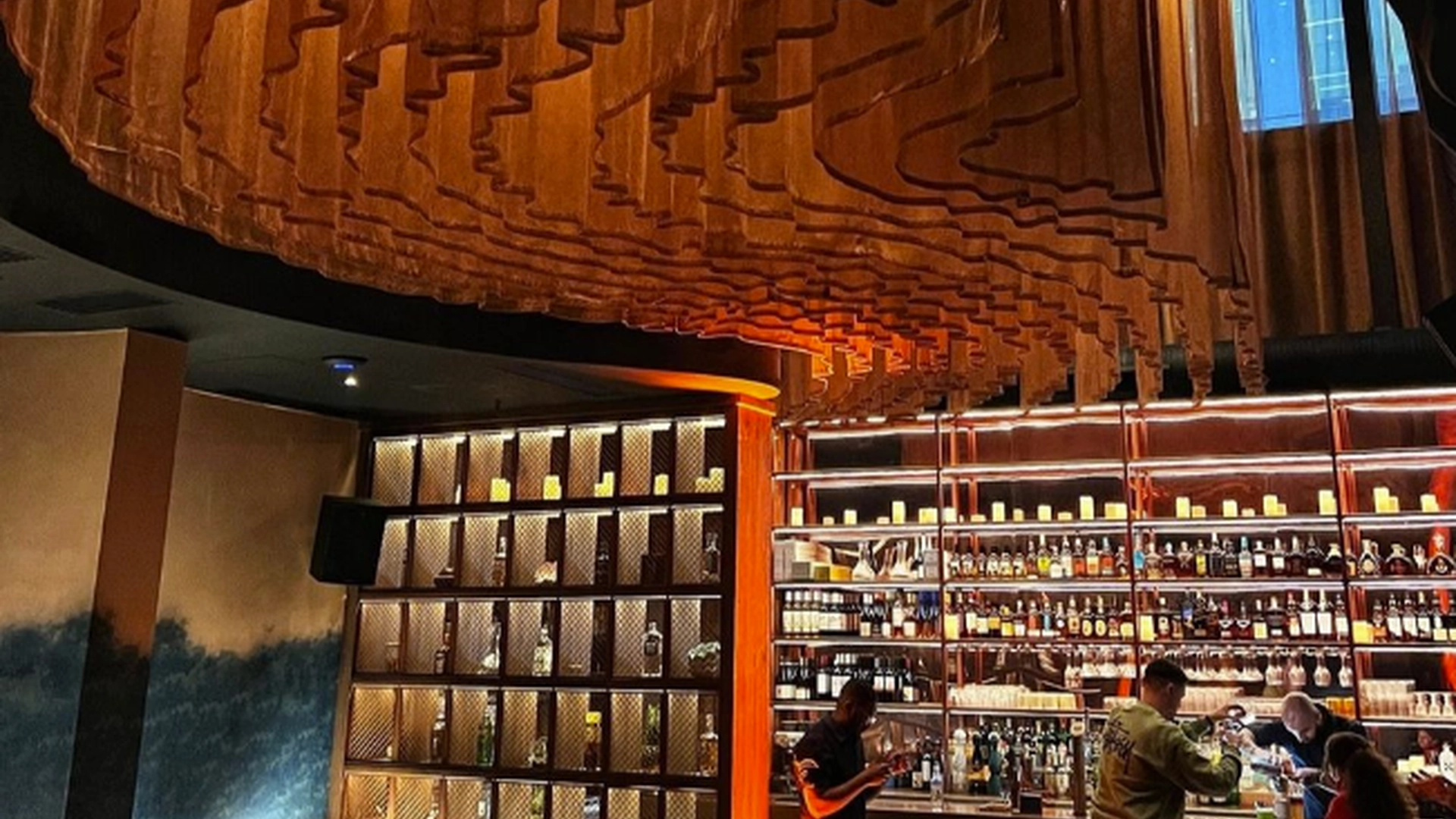 Nyåpnet bar med 10 ville regler: Spesielt nr. 5 er sjokkerende