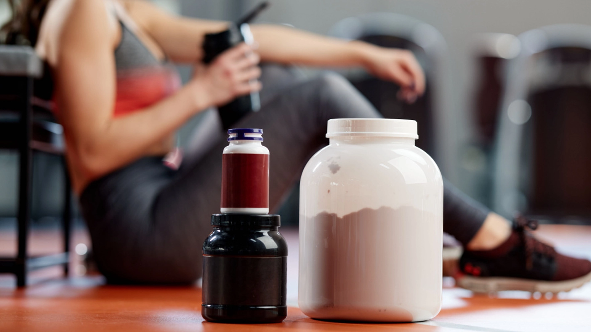 Viral video avskyr treningsfans: Slik lages proteinpulver