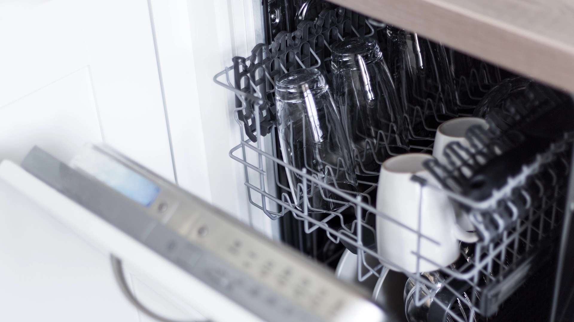 Hvitevareeksperter deler: Slik unngår du glasspest