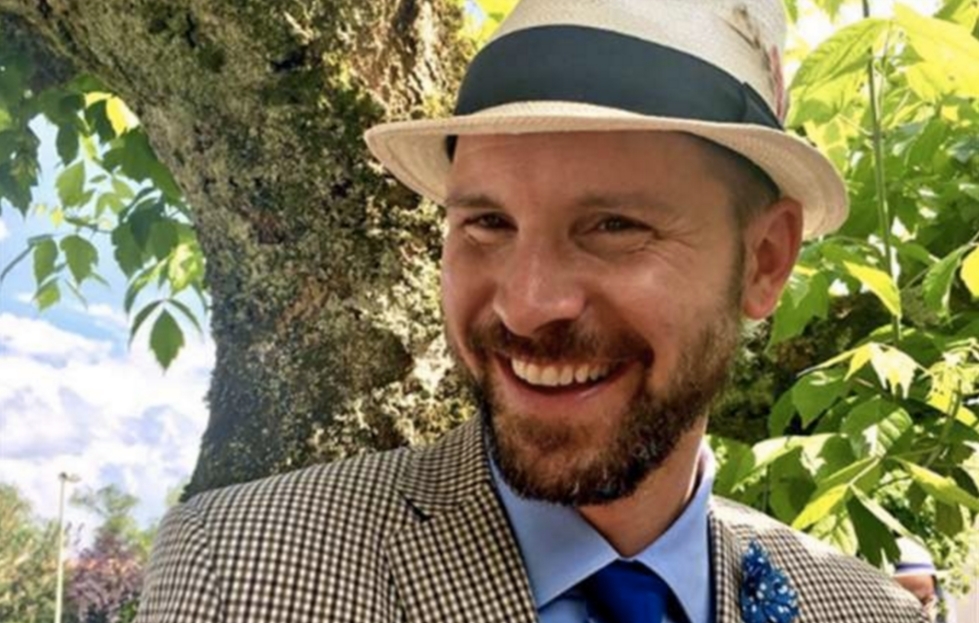 Far og 2-årig datter var på vei hjem da to menn kom bort til bilen – da han svarte nei på spørsmålet deres, gikk det helt galt