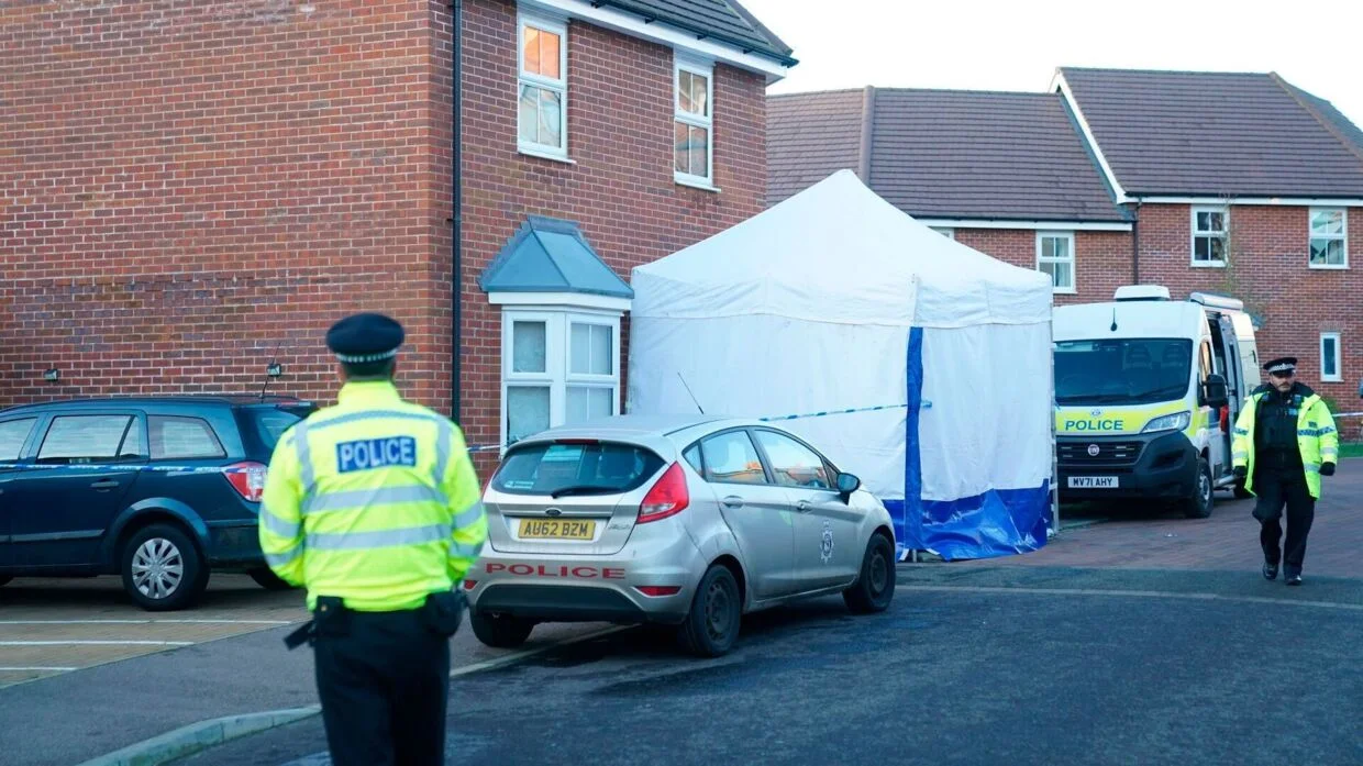England rystet av firedobbelt drap: Politiet ignorerte alarm