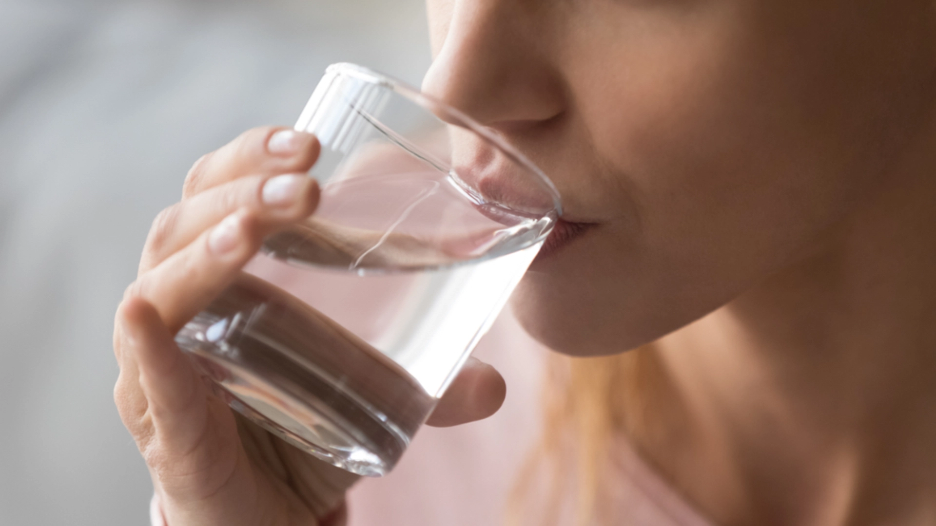 Ta den fra kjøkkenet, hell den over i et glass og drikk før du legger deg – du vil ikke angre