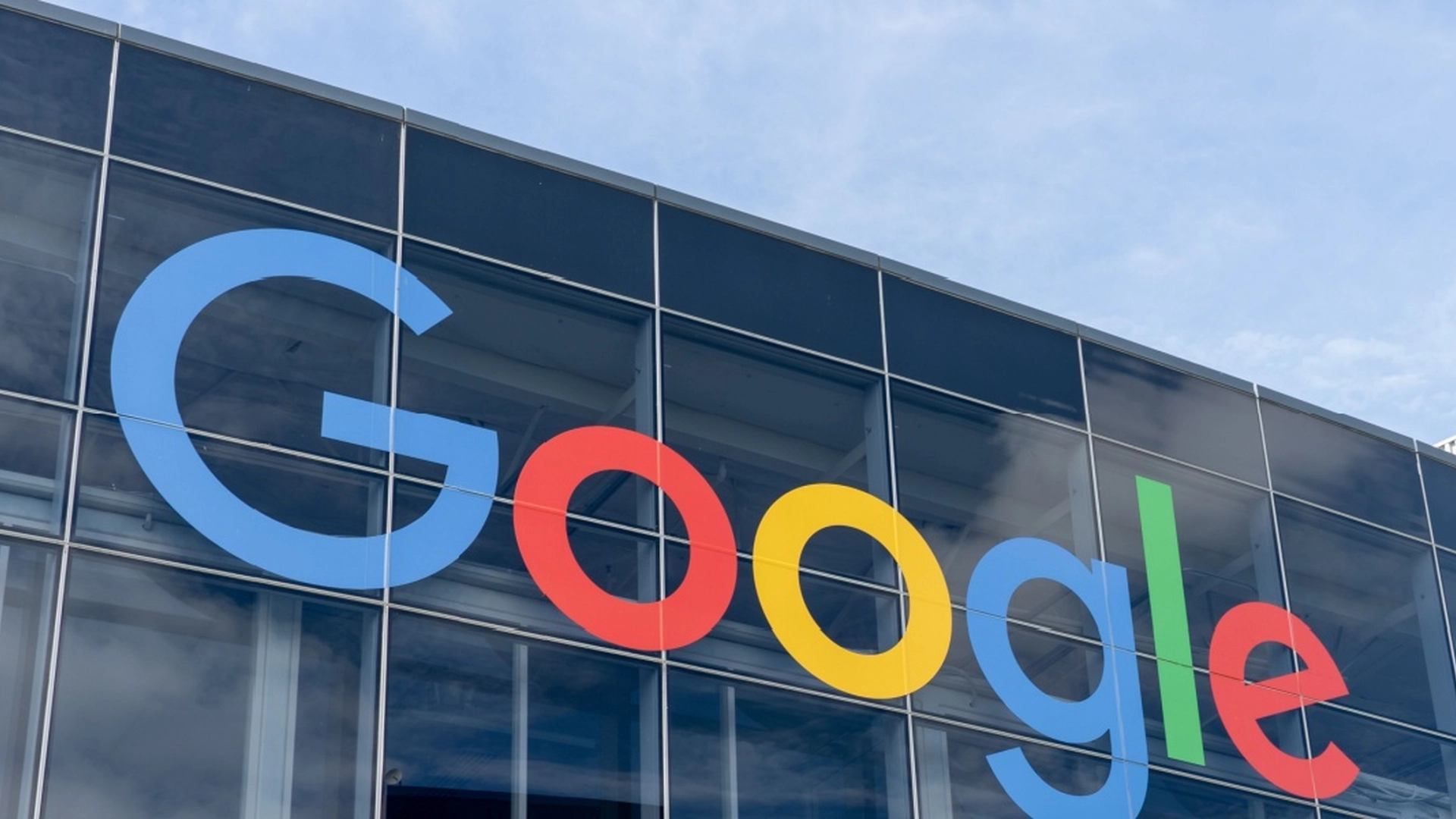 Google avslører: Nå kan det koste penger