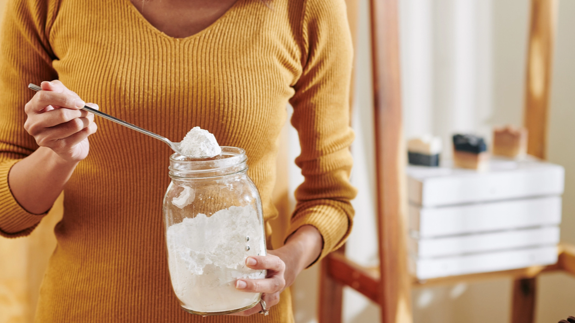 Hell eddik og natron over smykkene dine: Når du ser hvorfor, gjør du aldri noe annet