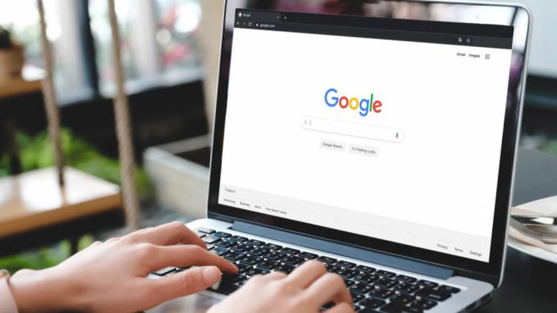 Tim trodde det var gratis: Fikk en faktura på over 100 000 kr fra Google