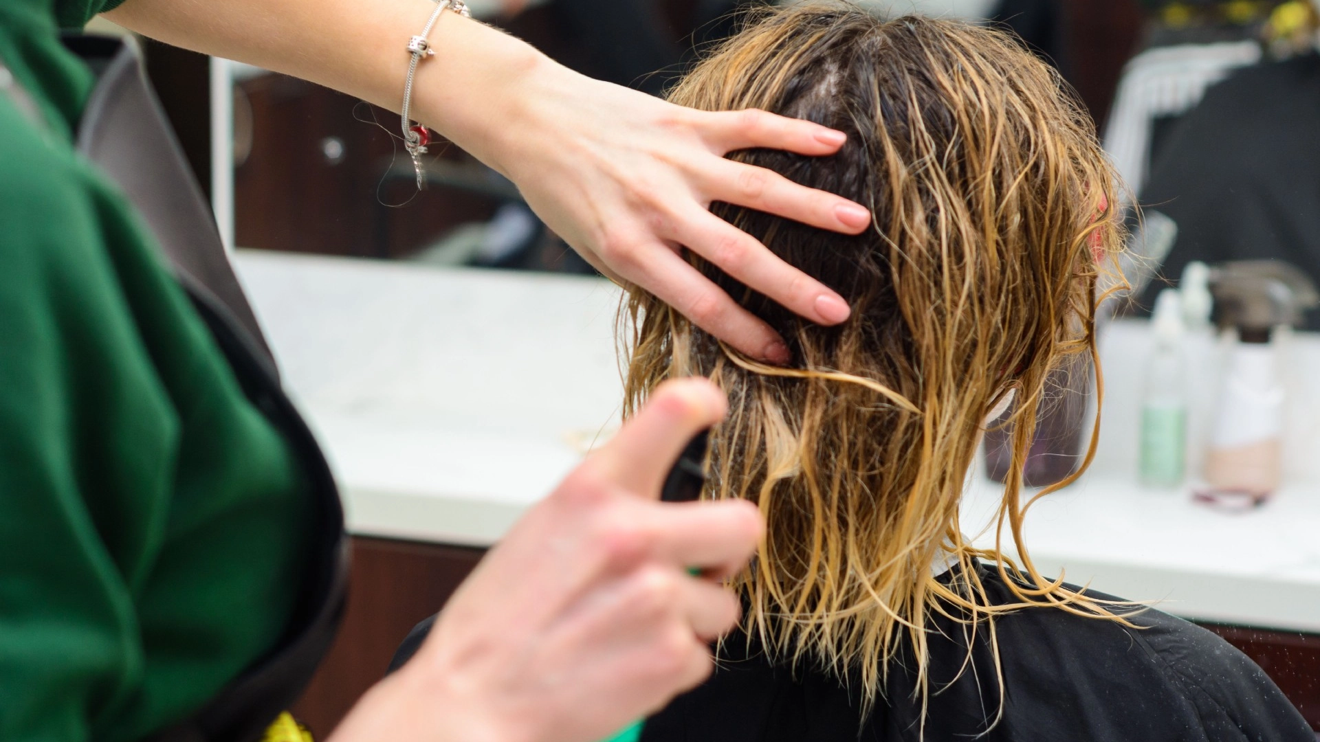 Hvis ikke frisøren din spør deg om dette, bør du finne en ny