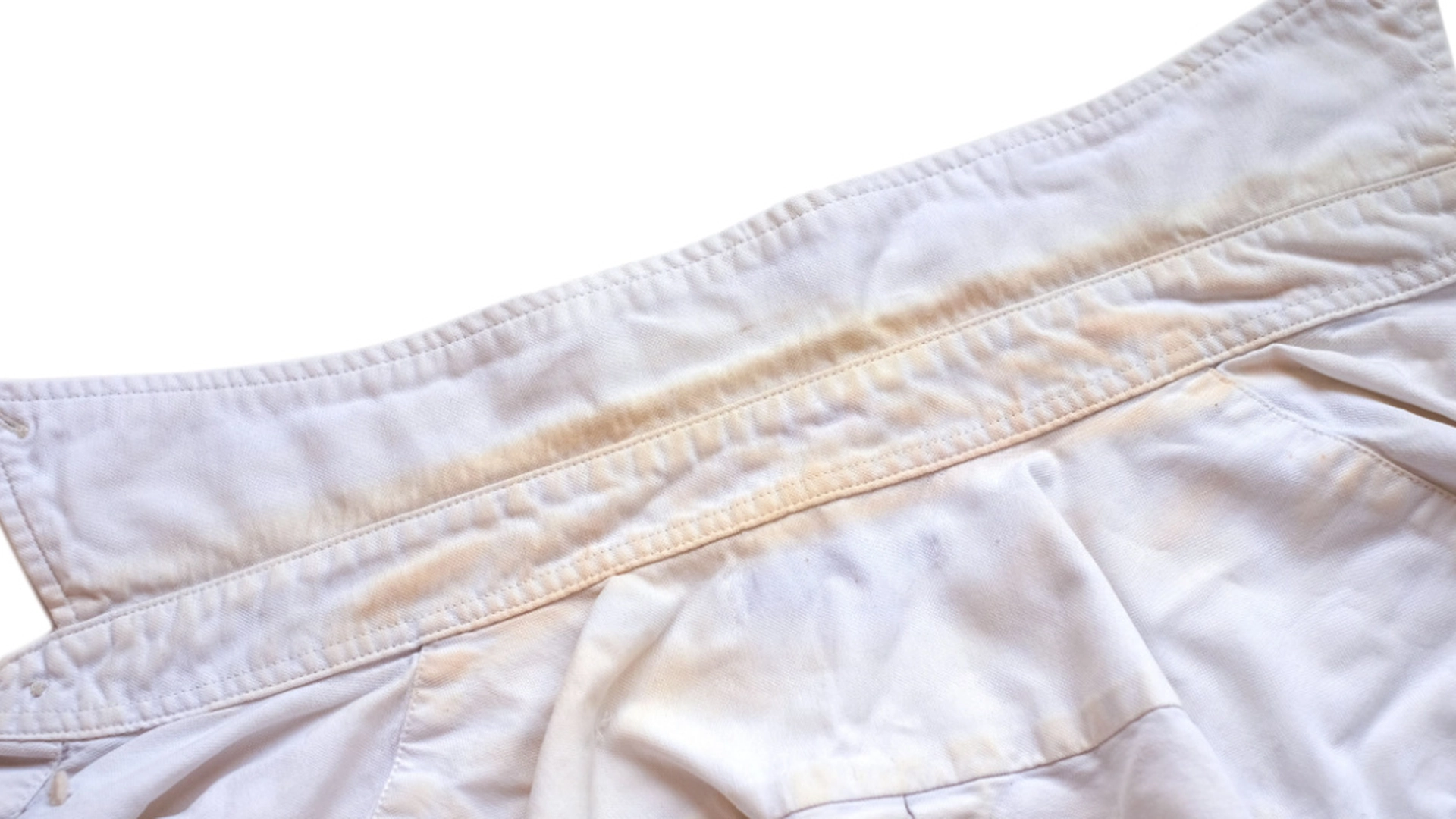 Slik fjerner du enkelt solkrem flekker på klær: Krever kun ting alle har hjemme