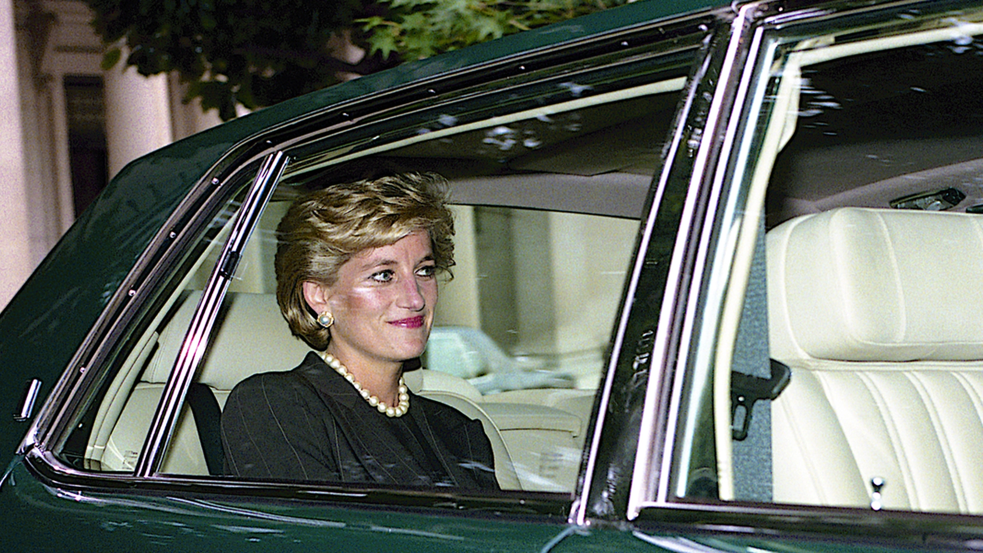 27 år etter hennes død: Ny informasjon om prinsesse Diana er nå avslørt
