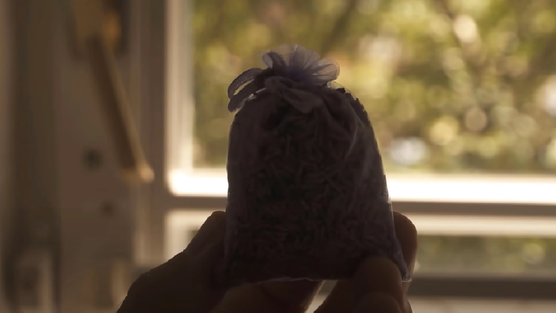 Smart pose-triks går viralt: Holder edderkoppene borte