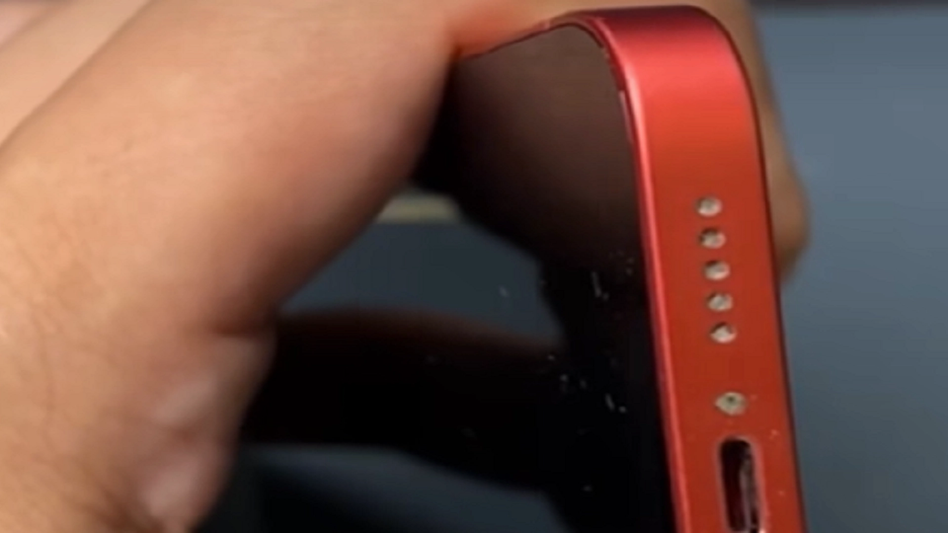 Få nordmenn vet dette: Dette er grunnen til at lyden på din iPhone er lav – og hvordan du fikser det