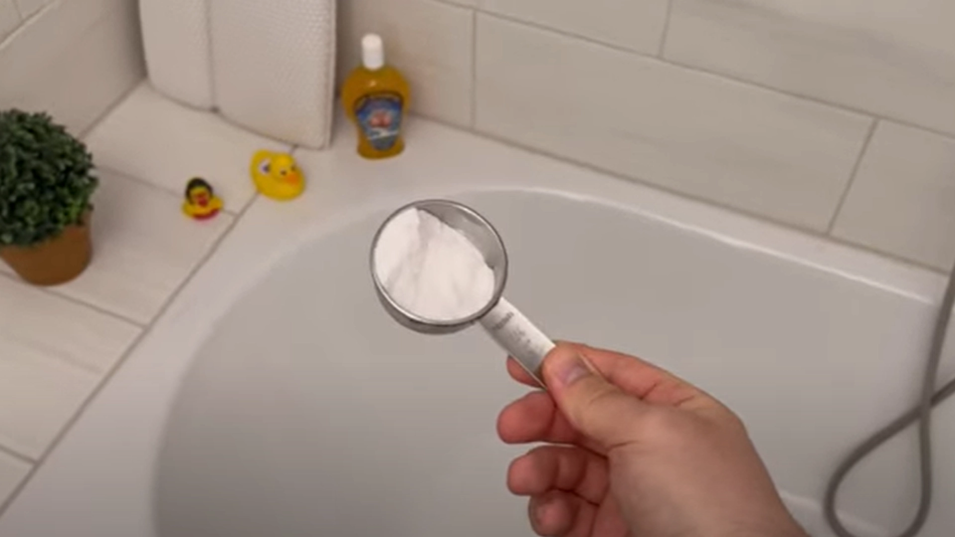 Nesten alle har det på kjøkkenet: Det er gull verdt på badet