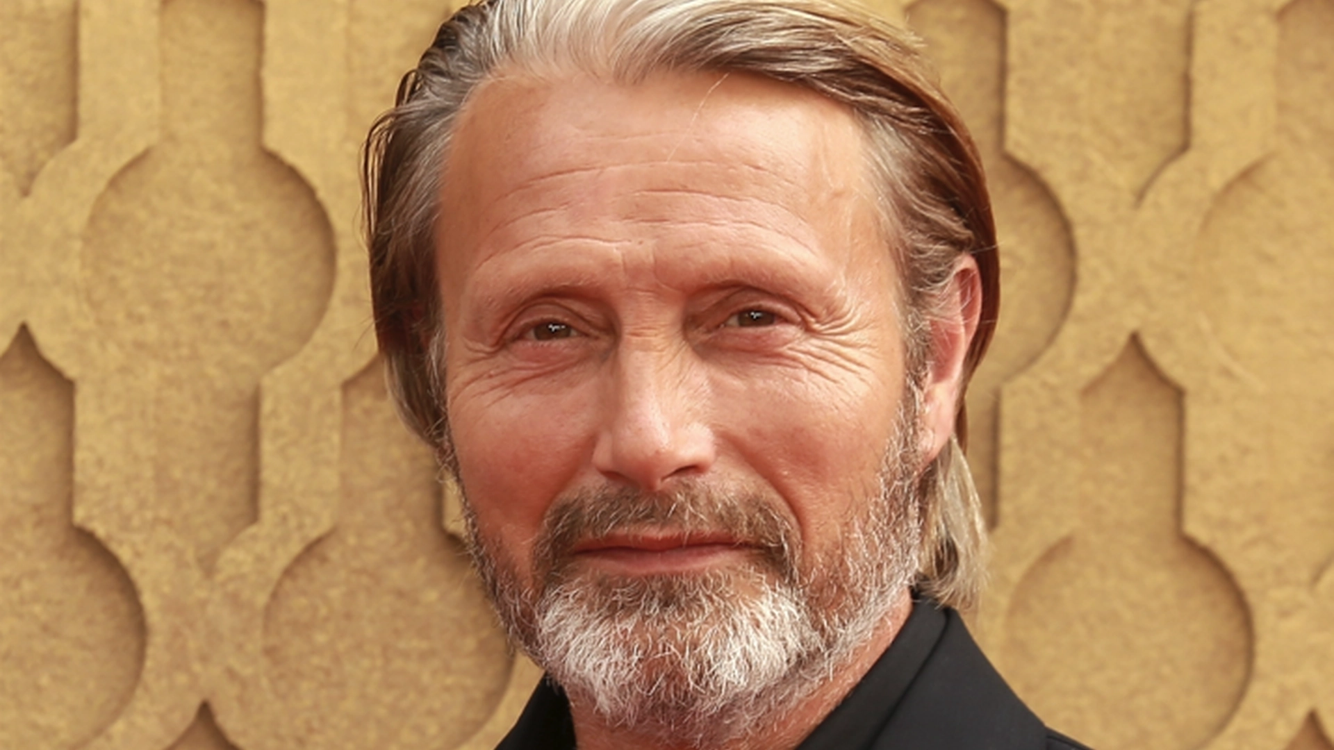 Mads Mikkelsen i stor sorg