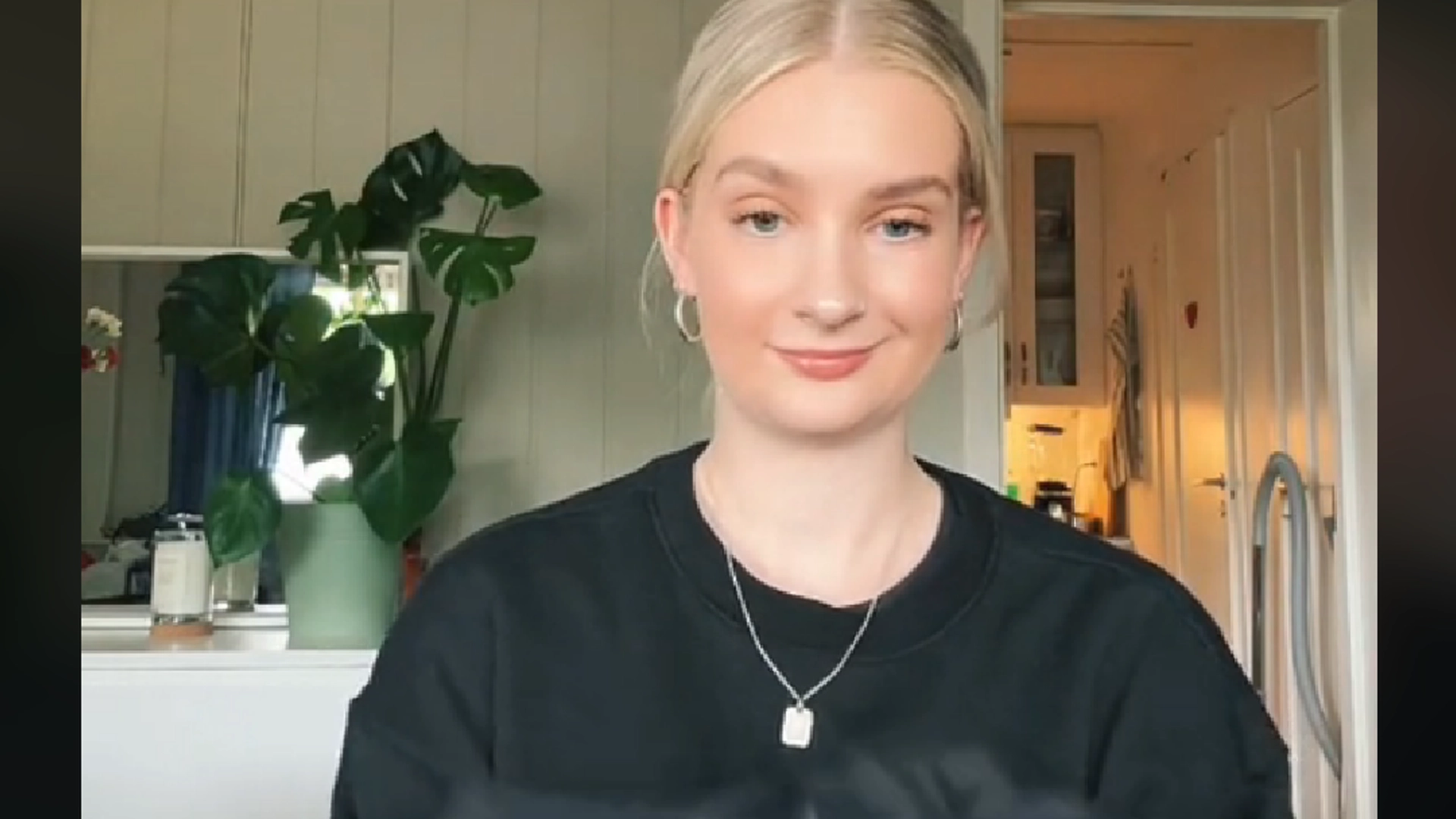 Norske Marie trodde hun hadde kjøpt et par vanlige shorts – men se når hun pakker dem ut