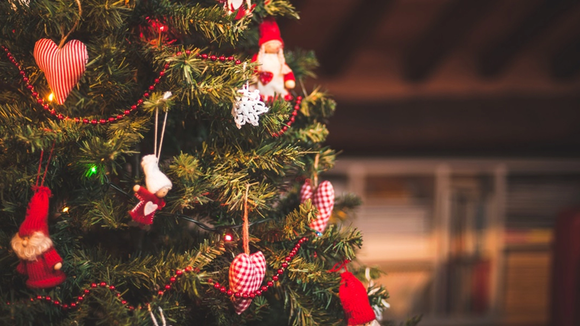 Du bør aldri sette juletreet på dette stedet i hjemmet