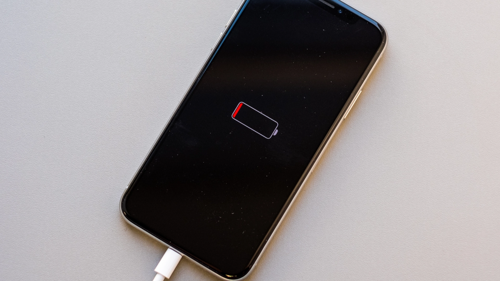 Tidligere Apple-ansatt avslører: Alle iPhone-eiere bør vite dette om batteriet