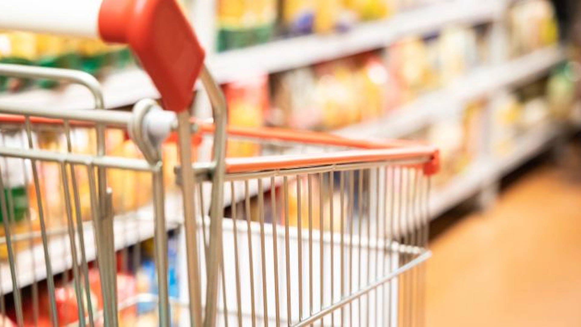 Blir du lurt av disse triksene? 10 ting butikker gjør for å få deg til å kjøpe mer