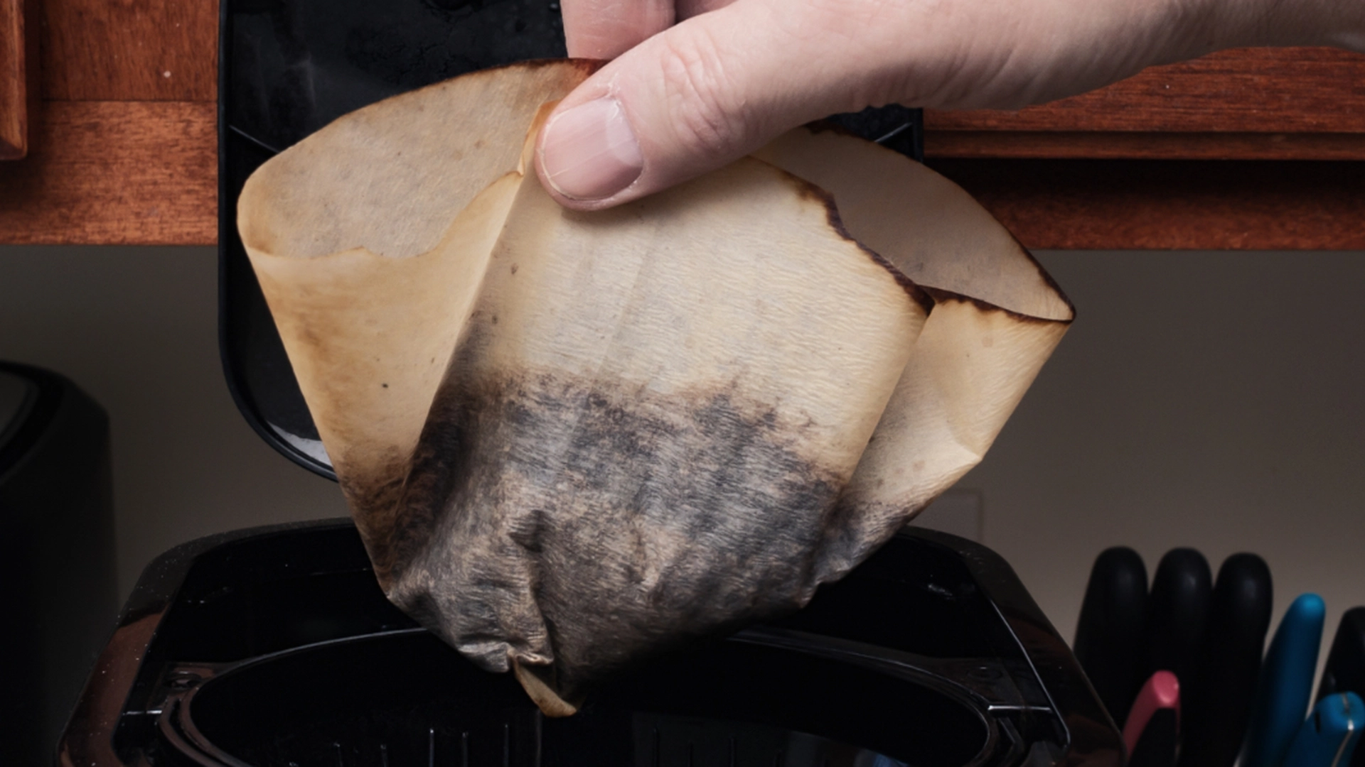 Ikke bare for kaffebrygging! Kaffefiltre kan brukes på minst 30 forskjellige måter