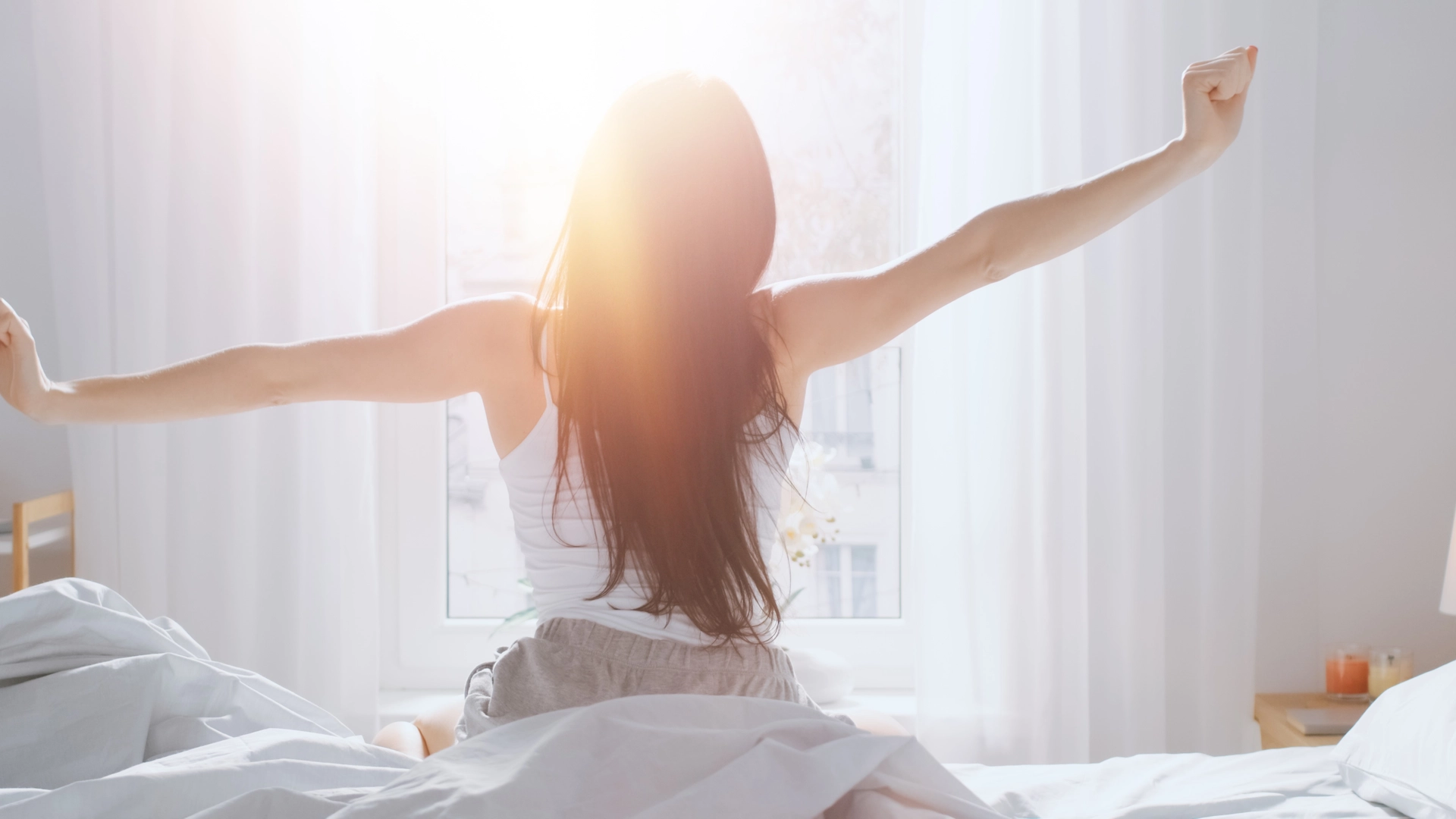 Vær klar i hodet hele dagen: Søvnekspert anbefaler å gjøre dette om morgenen