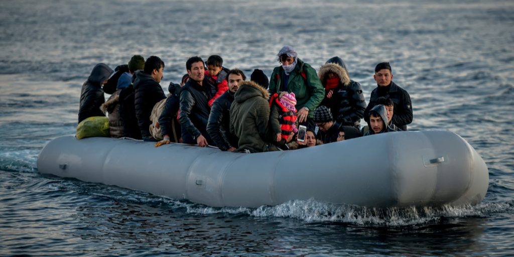 Ny rekord: Migranter strømmer inn