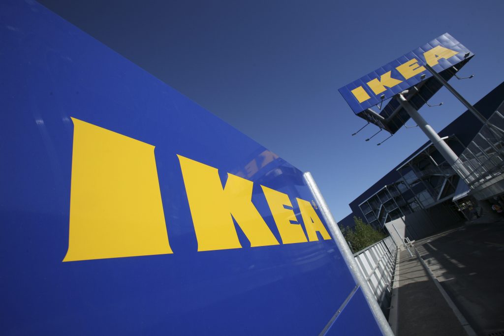 Politimann var med kona på IKEA på fridagen sin: Kom hjem med et overraskende funn