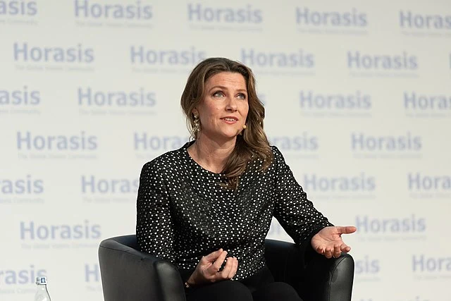 Maud Angelica Behns med hyllest til moren prinsesse Märtha Louise