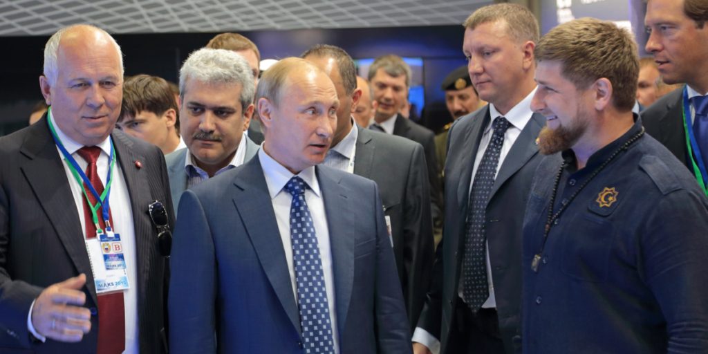 Putins venn snakker ut om sykdoms rykter: «Det er best at du klapper inn, ellers kommer du til å tilbringe veldig lang tid der det er vanskelig og ubehagelig for deg»