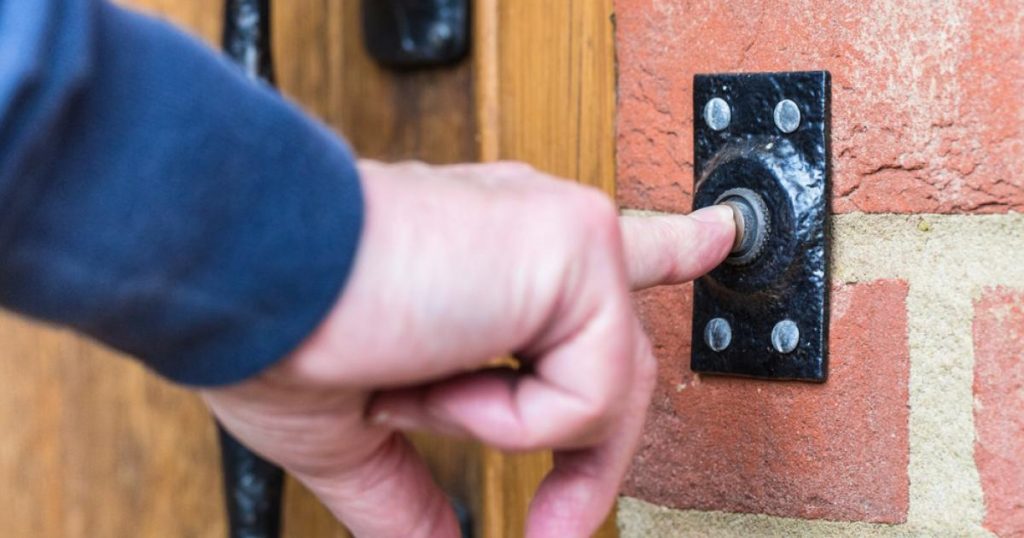 Full nordmann ble vekket av politiet: – Er du klar over hvor mye penger du har brukt i natt?