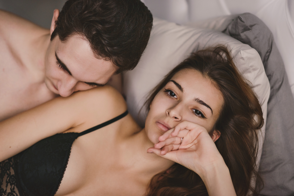 Er kjærsten din lei av sex? 7 ergerlige grunner til at hun har mistet lysten