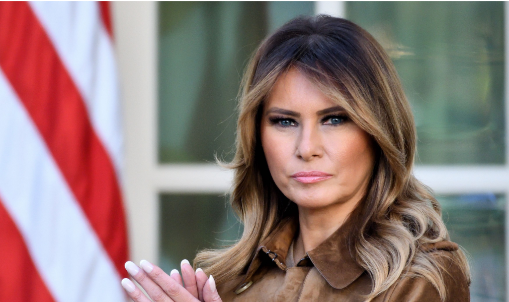 Melania Trump bryter stillheten etter Donald Trumps rettshøring