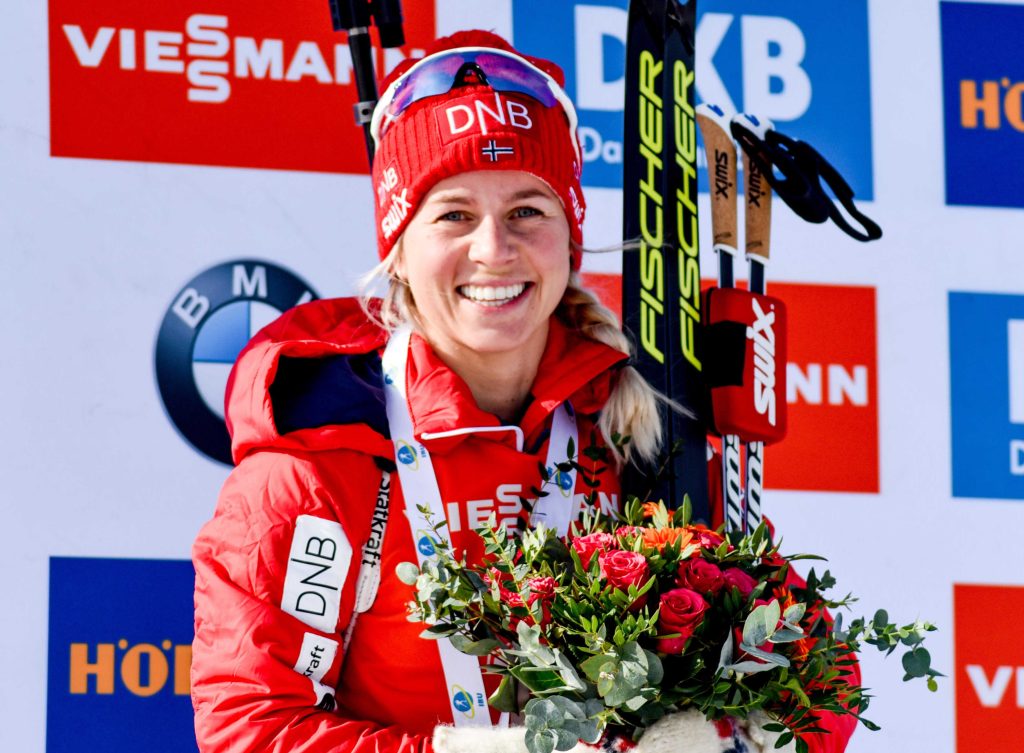 Ny vri: Kvinner og menn samlet
