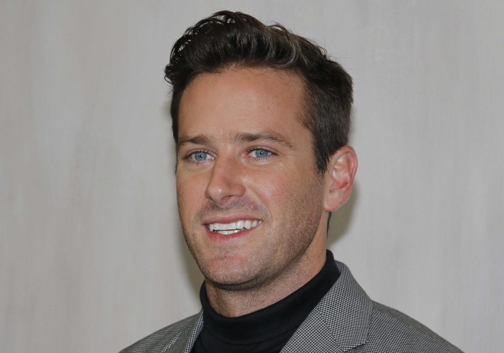 Etter voldtektsskandalen: Nå uttaler Armie Hammer seg for første gang