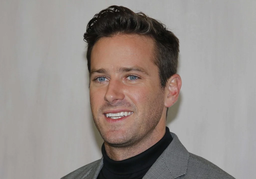 Etter voldtektsskandalen: Nå uttaler Armie Hammer seg for første gang