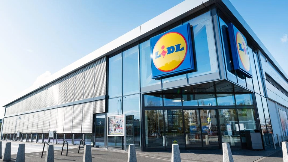 Ansatte avslører i kontroversiell dokumentar: Slik lurer LIDL sine kunder