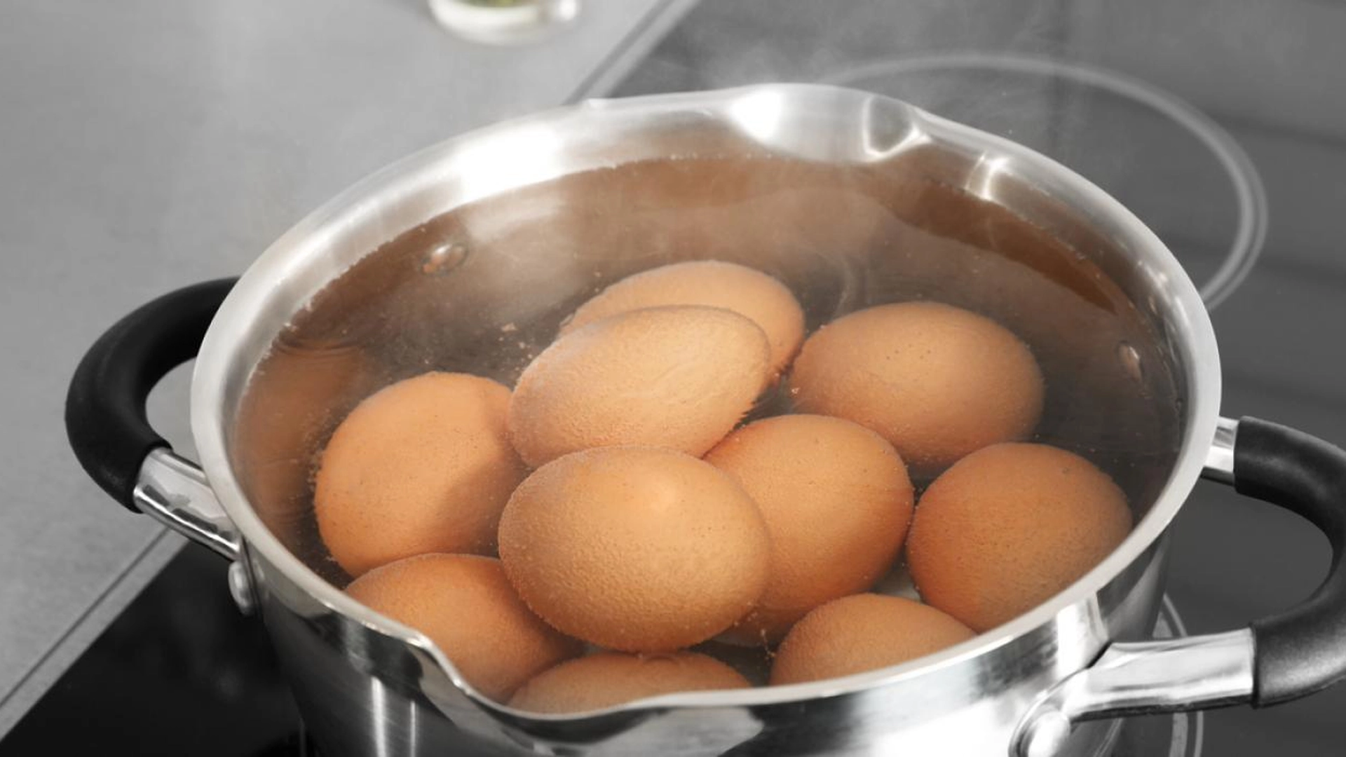 Spis 3-5 egg om dagen: En måned senere «vil nesten et mirakel skje»