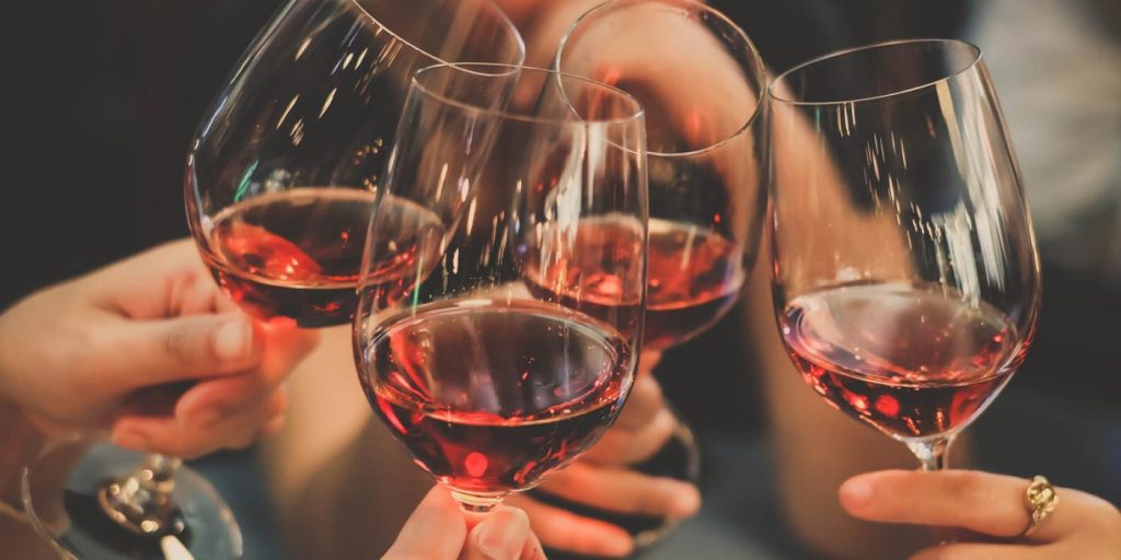 Er heroin, alkohol eller sigaretter mest skadelig? Britisk studie gir overraskende svar