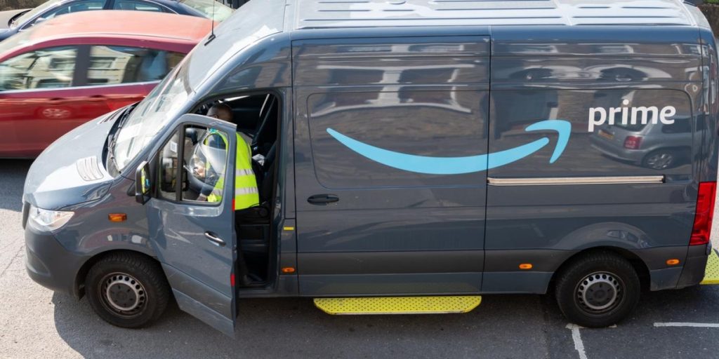Sjåfør hadde ‘alvorlige symptomer’ på hjerteinfarkt: Amazon ba ham om å fullføre skiftet uansett