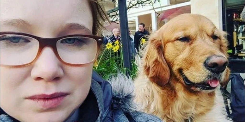 Blind kvinne kastet ut av hotellet: “Det er ikke en ekte førerhund, og du ser ikke blind ut”