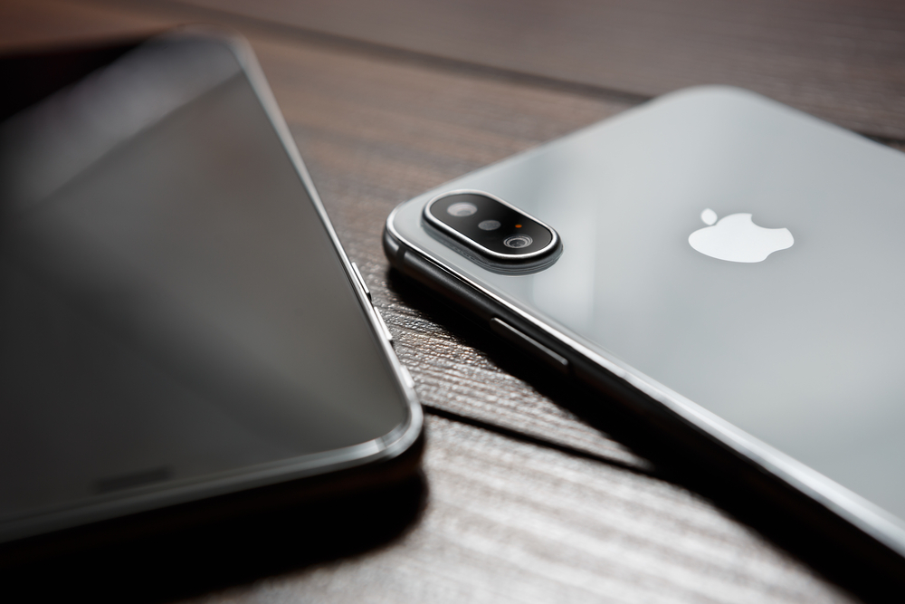 Sjekk bildene dine i dag: Om en måned sletter Apple dem