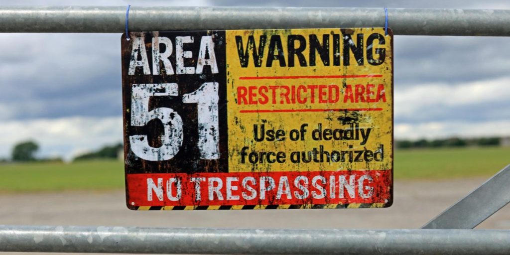 Tidligere CIA-spesialagent avslører detaljer om ‘Area 51’