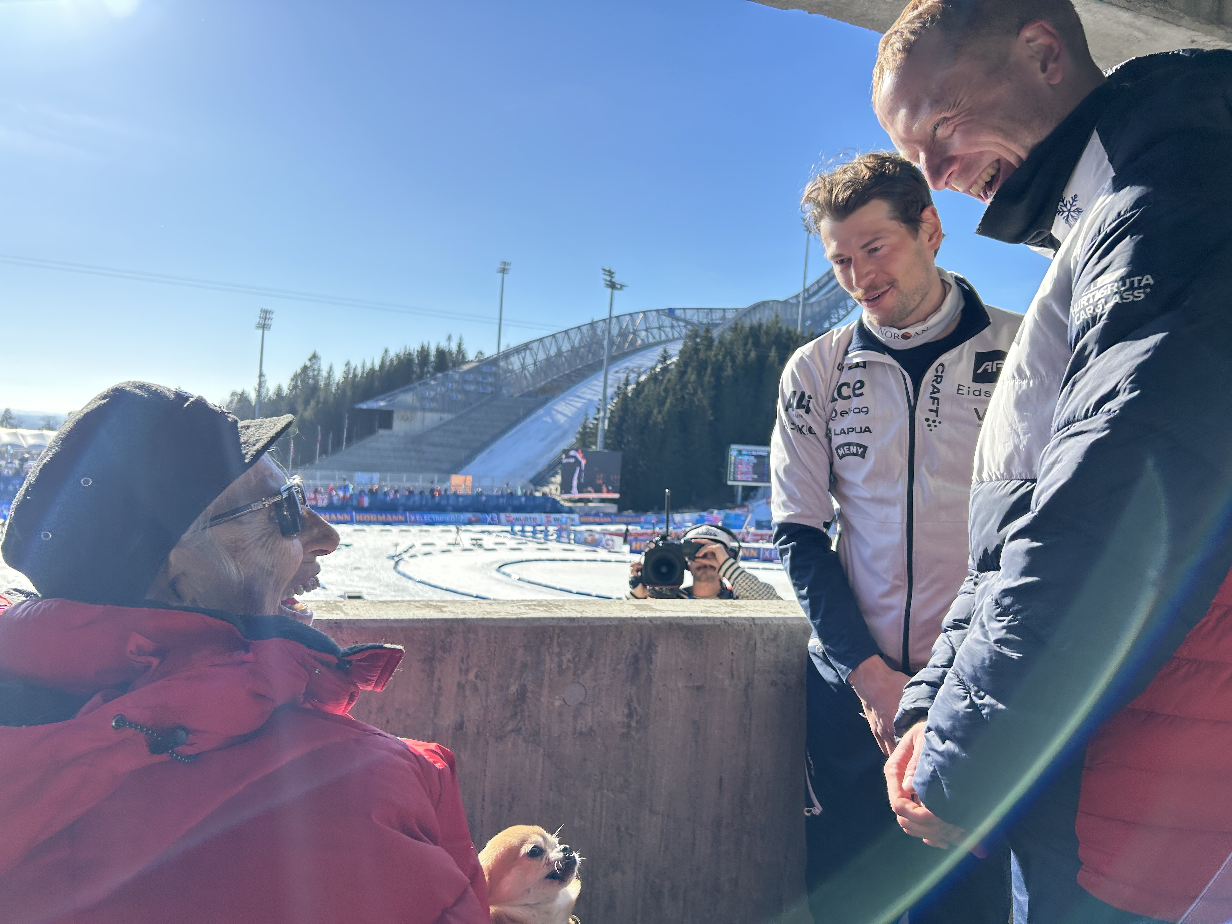 Muntert royalt møte i Holmenkollen: Dette snakket de om