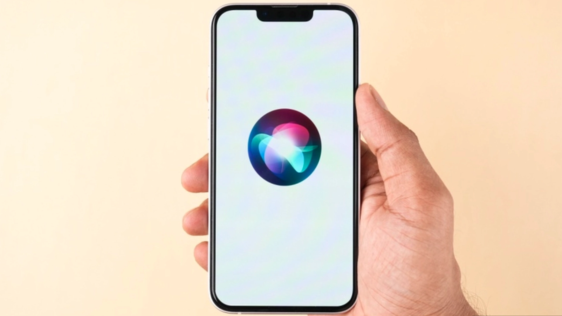 Apple planlegger en omfattende oppgradering av Siri for å matche konkurrentene