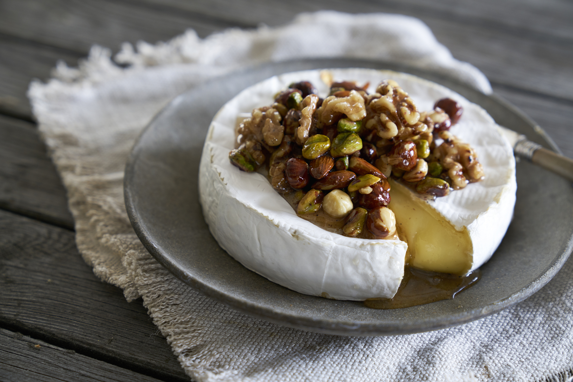 Bakt brie: en enkel men utrolig lekker rett
