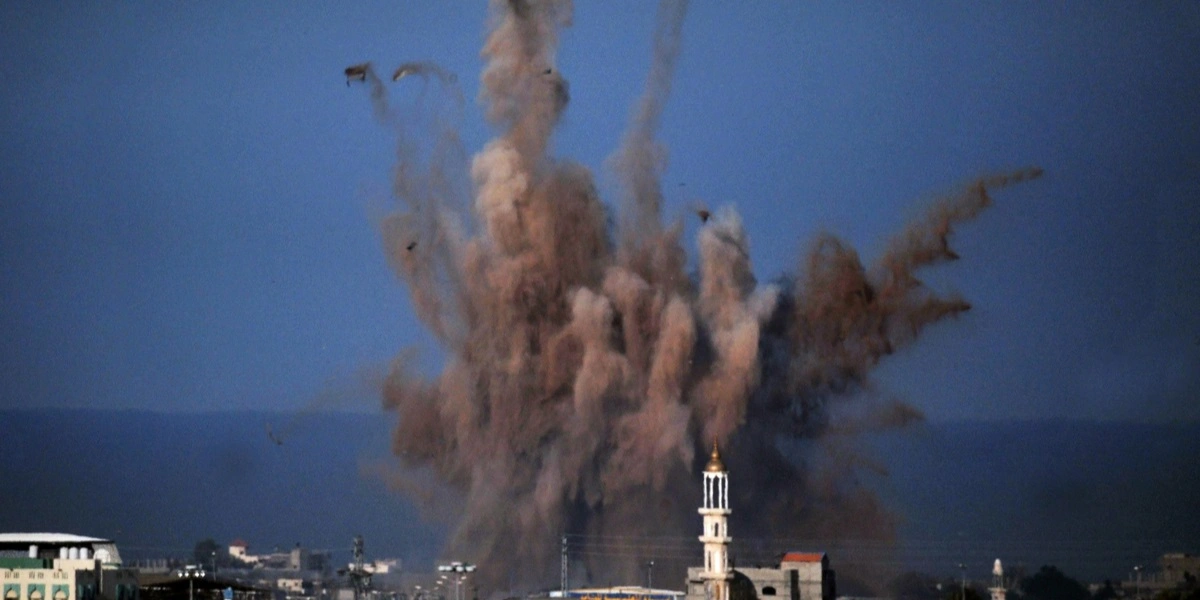 En person er rapportert drept etter israelske angrep i Libanon