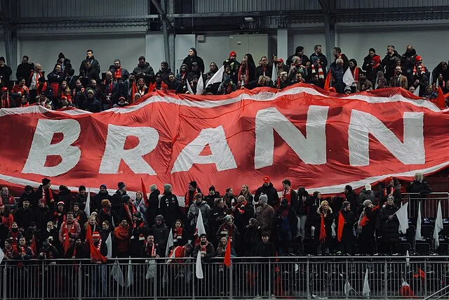 Brann-profil påkjørt