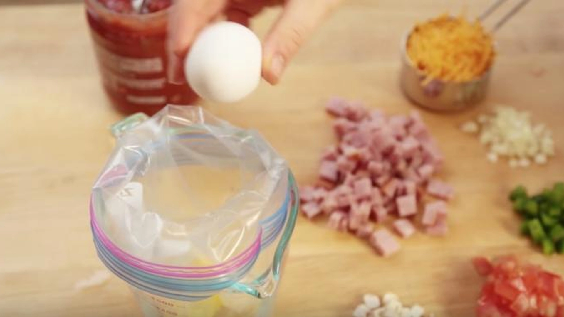 To egg i en frysepose – noen minutter senere har du en deilig frokost