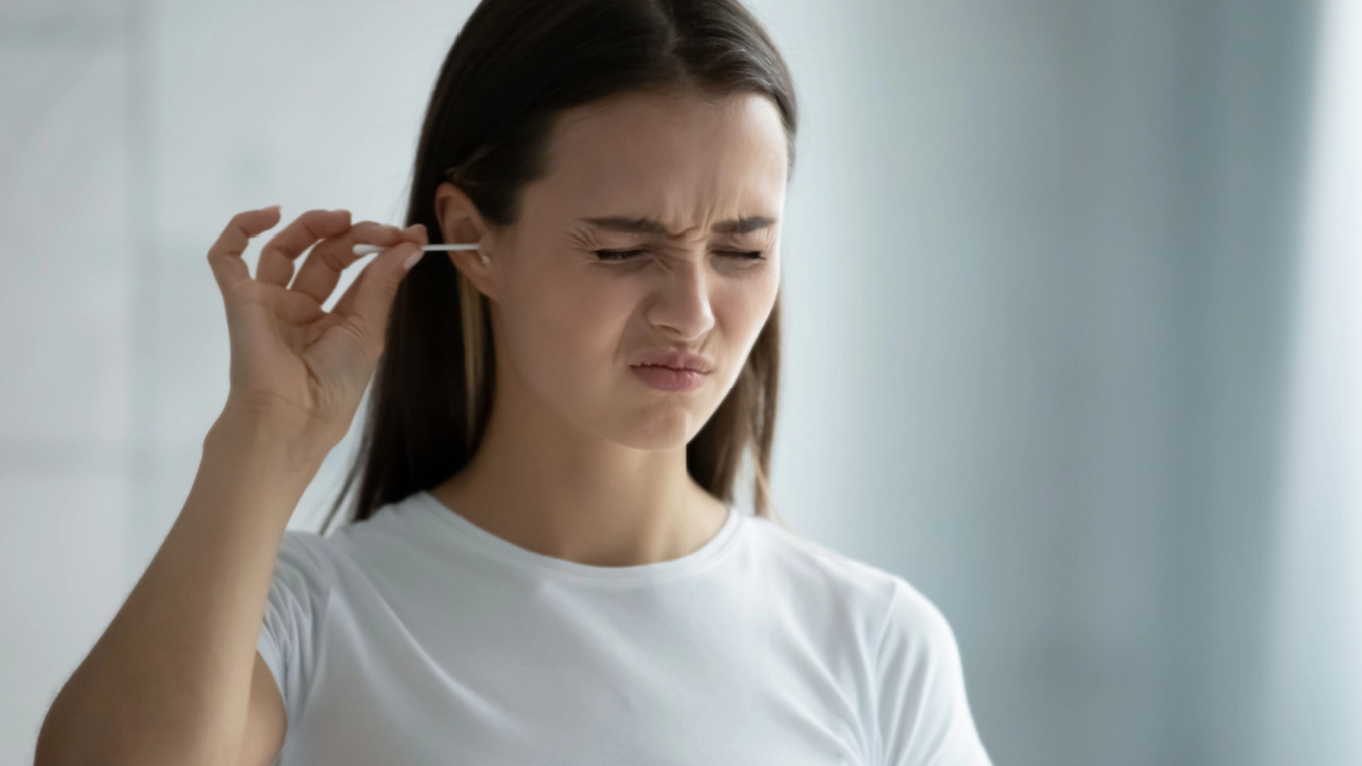 Derfor bør du ikke bruke Q-tips til å rense ørene