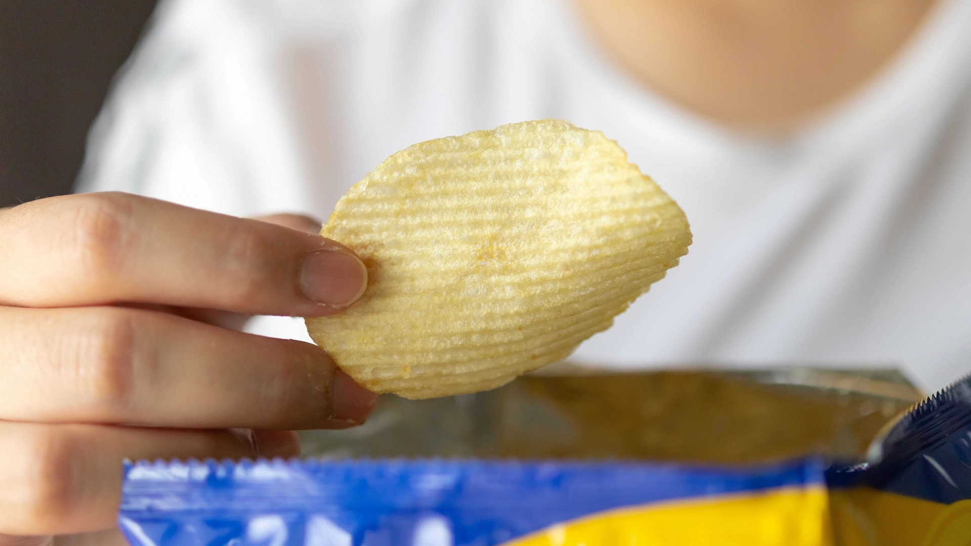 Advarer mot chips, kake og is: Etter å ha lest dette, vil du aldri spise det igjen