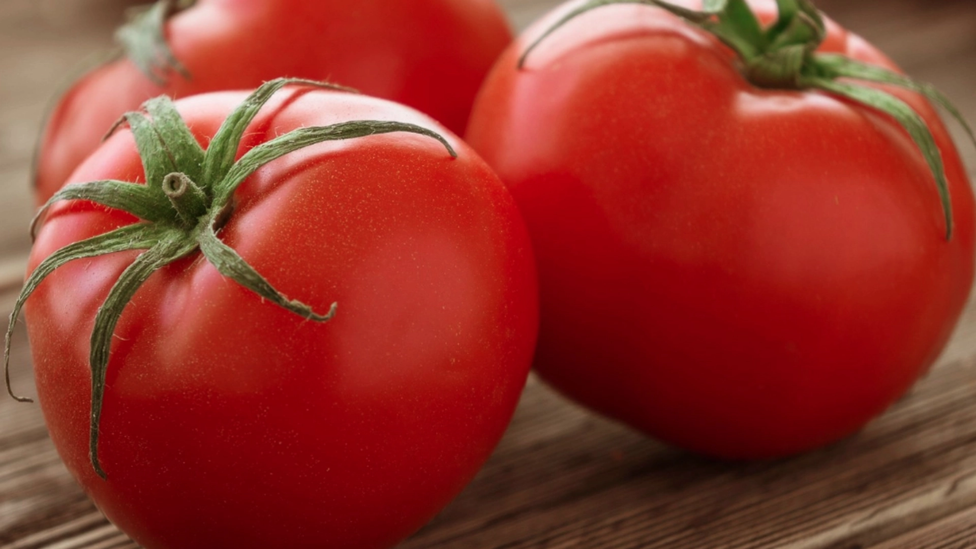 Enkelt triks: Slik får du tomatene til å holde seg friske lenger