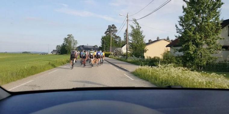 Voldsomt bilde: Astana-rytter viser frem skrekkskader