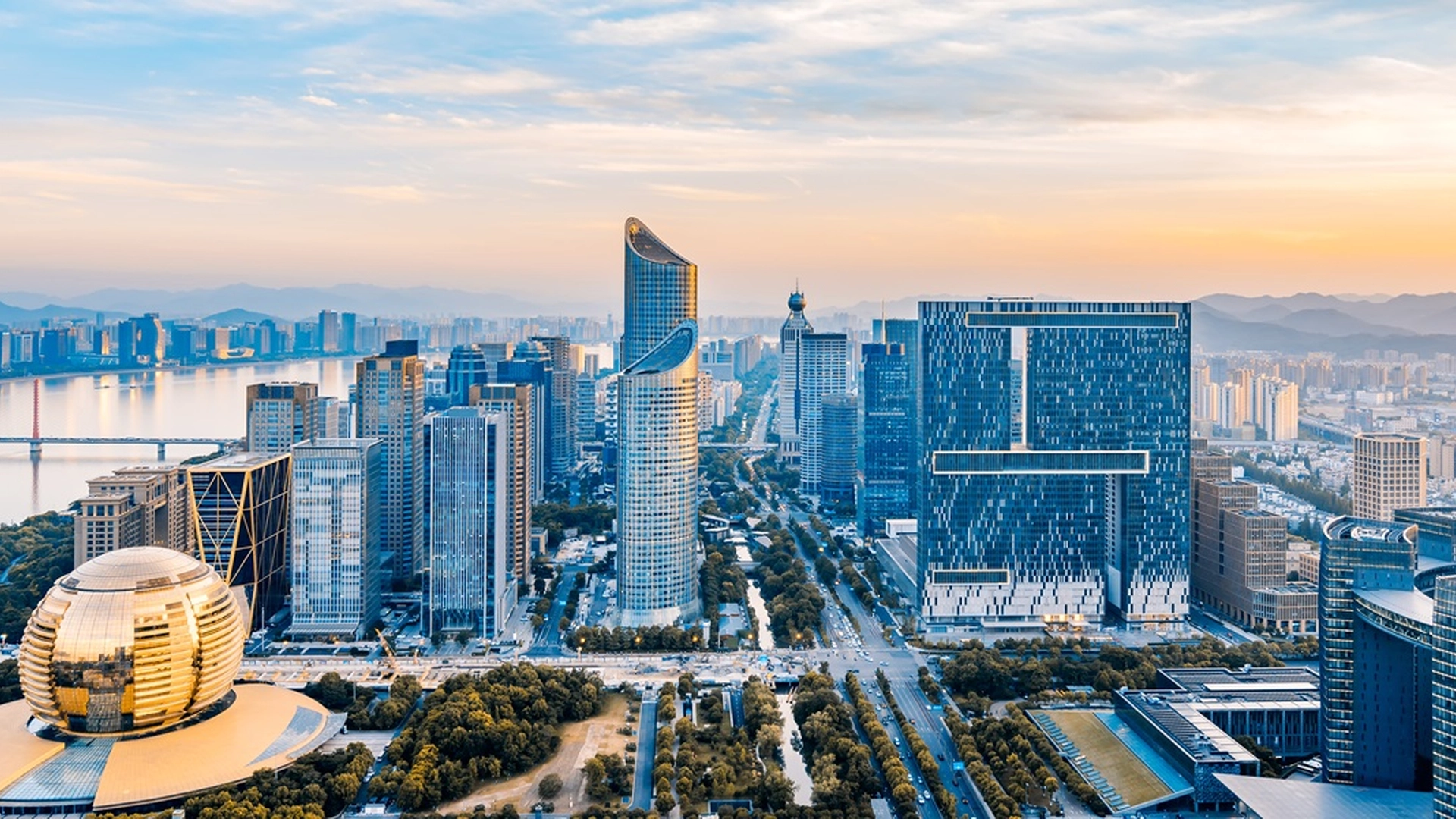 Leilighetskomplekset i Kina som du aldri trenger å forlate: Et paradis eller en dystopi?